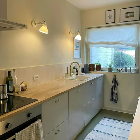 Renovated Townhouse Near The Feriehus *
